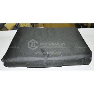 892-8400000 Утеплювач капоту МТЗ-892
